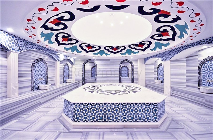 1+1 apartment on the first line in Mahmutlar district 