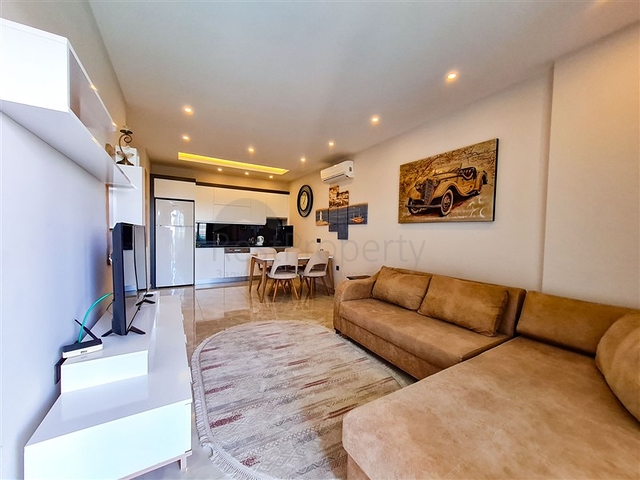 1+1 apartment on the first line in Mahmutlar district 