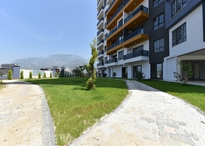 1+1 apartment in a modern complex on the Mediterranean coast  