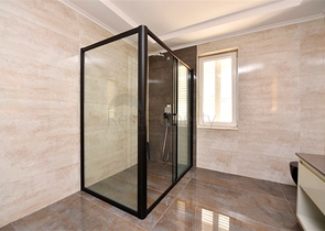 Luxury house with private pool and garden in Demirtas district