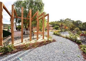 Luxury house with private pool and garden in Demirtas district