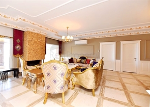 Luxury house with private pool and garden in Demirtas district