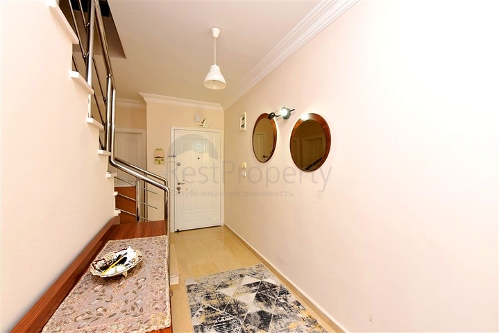 Spacious 4+1 penthouse in the Oba area