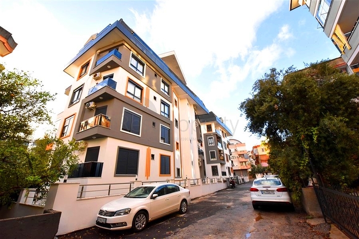 Spacious apartment in the area of Cleopatra beach