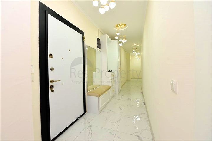 Spacious apartment in the area of Cleopatra beach