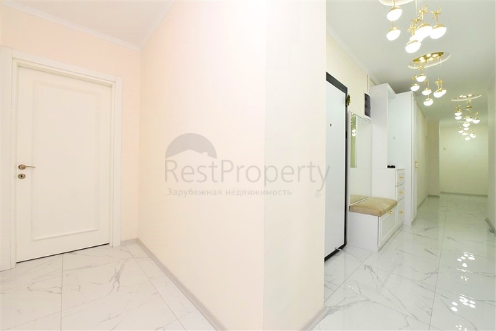 Spacious apartment in the area of Cleopatra beach