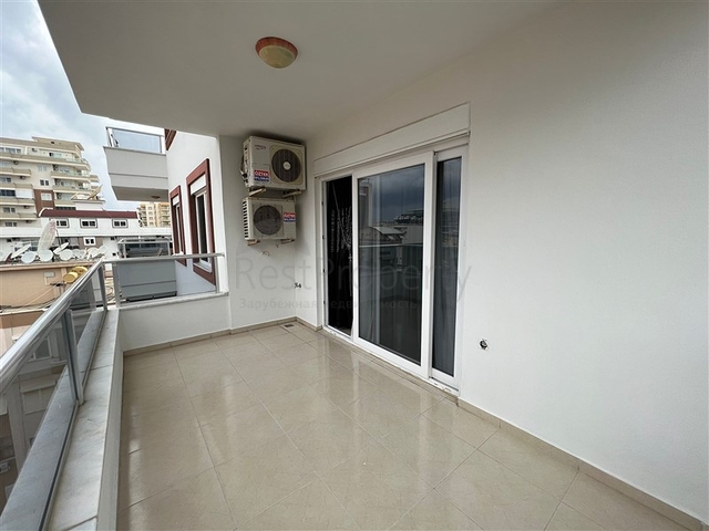 Two-bedroom apartment 450 m from the sea 