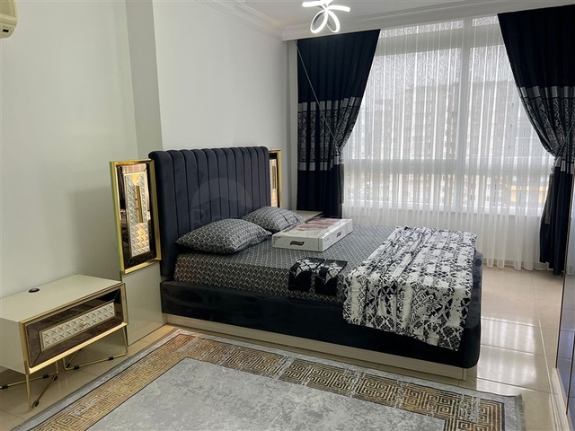 Two-bedroom apartment 450 m from the sea 