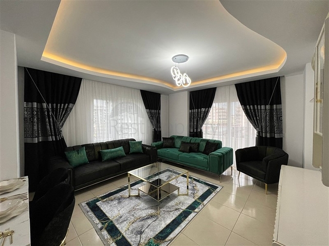 Two-bedroom apartment 450 m from the sea 