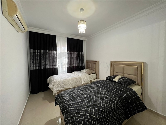 Two-bedroom apartment 450 m from the sea 