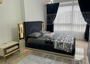 Two-bedroom apartment 450 m from the sea 