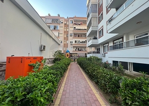 Two-bedroom apartment 450 m from the sea 