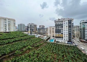 Two-bedroom apartment 450 m from the sea 