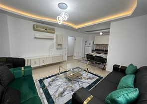 Two-bedroom apartment 450 m from the sea 