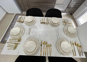 Two-bedroom apartment 450 m from the sea 