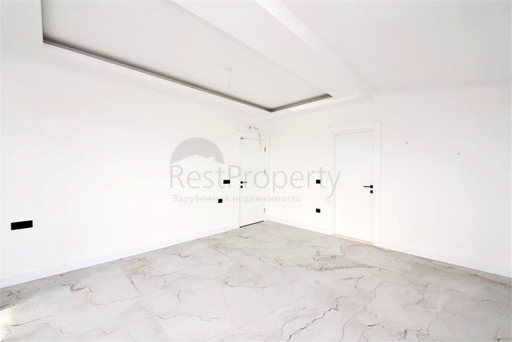 3+1 apartment in a new complex with sea view and Alanya fortress