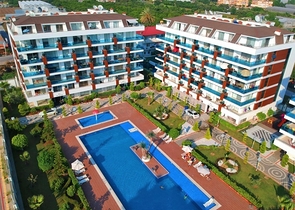 Large 1+1 apartment in a modern complex in Kestel district