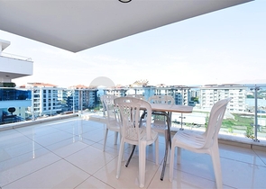 Large 1+1 apartment in a modern complex in Kestel district