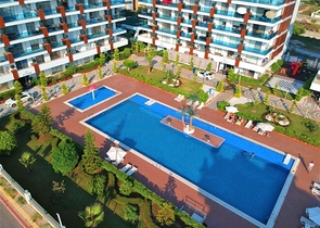 Large 1+1 apartment in a modern complex in Kestel district