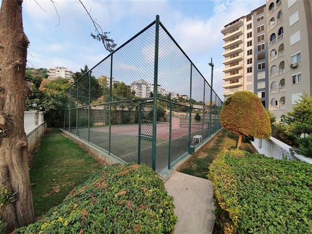 Spacious 2+1 apartment from the owner in the Cikcilli area