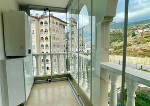 Spacious 2+1 apartment from the owner in the Cikcilli area