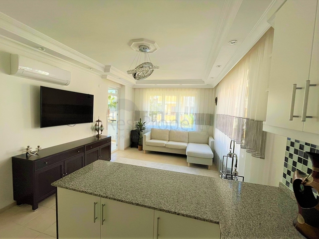 Cozy two-bedroom apartment in Oba, 300 m from the sea 