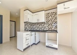 1+1 apartment in Avsallar district