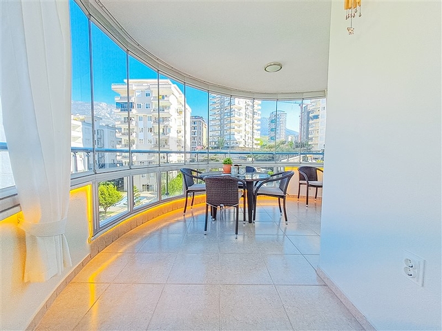 Spacious 2+1 apartment with a large terrace 