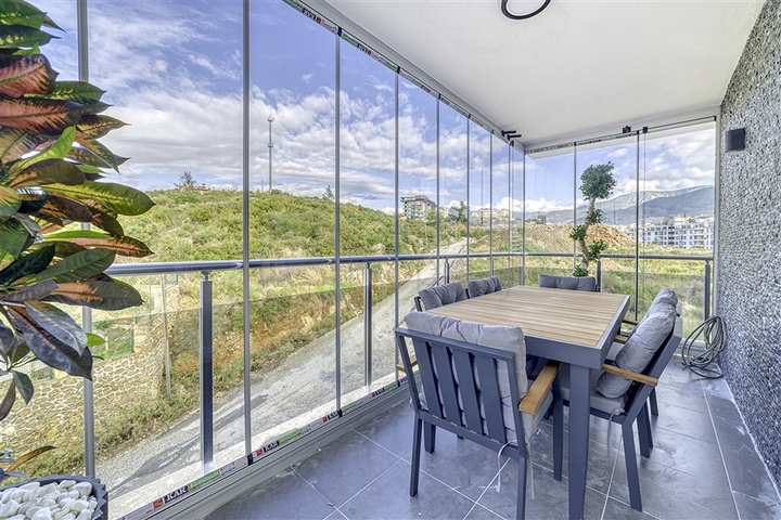 Penthouse with mountain view in Kestel