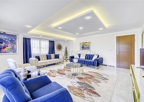 Penthouse with mountain view in Kestel