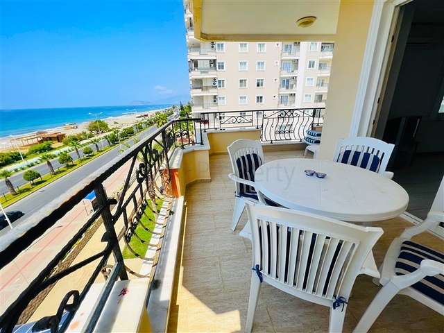 3+1 apartment with an impeccable view of the Mediterranean Sea