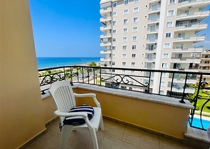 3+1 apartment with an impeccable view of the Mediterranean Sea