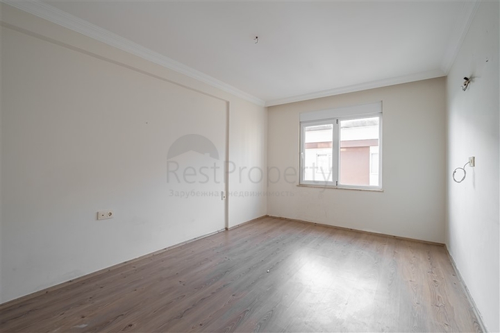 Large 4+1 penthouse from the owner in the Cikcilli area