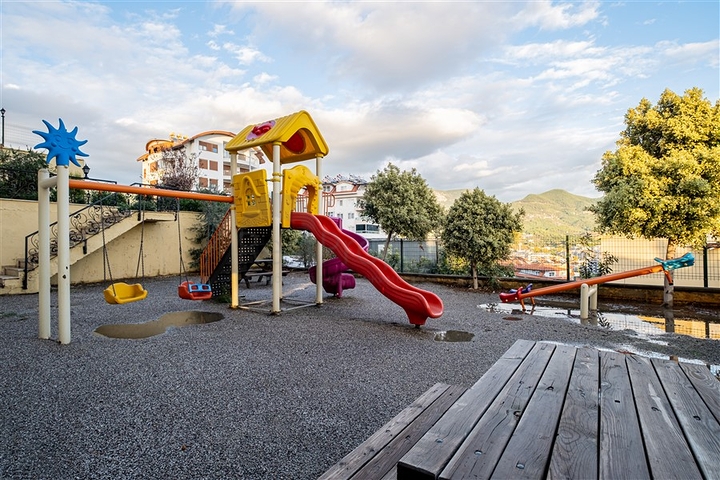 Large 4+1 penthouse from the owner in the Cikcilli area