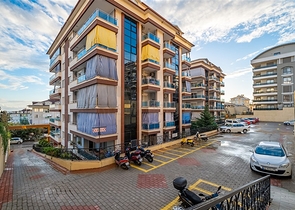 Large 4+1 penthouse from the owner in the Cikcilli area