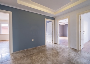 Large 4+1 penthouse from the owner in the Cikcilli area