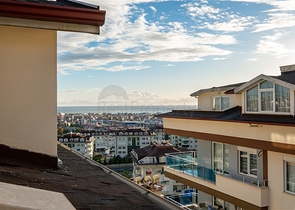 Large 4+1 penthouse from the owner in the Cikcilli area