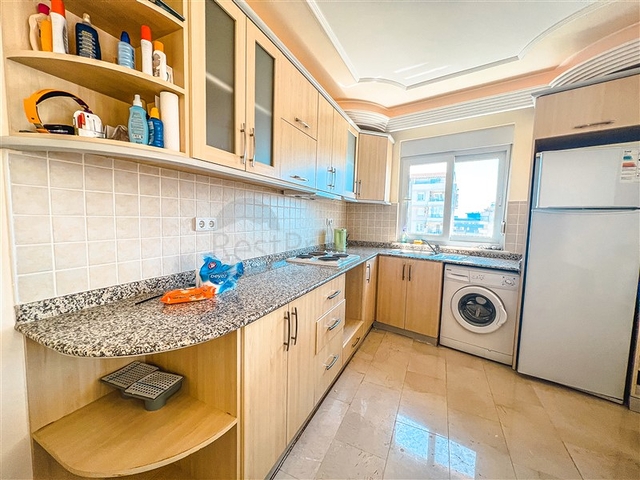 Spacious 4+1 penthouse with sea view