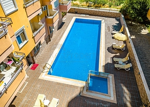 Spacious 4+1 penthouse with sea view