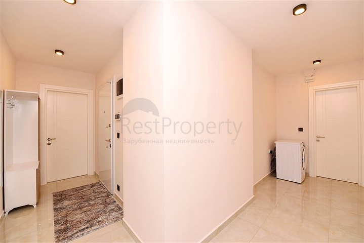 Spacious 3+1 apartment with separate kitchen