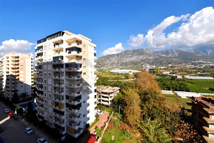 Spacious 3+1 apartment with separate kitchen