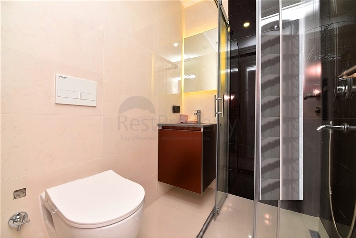 Spacious 3+1 apartment with separate kitchen