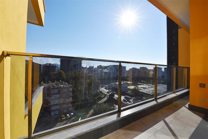 Spacious 3+1 apartment with separate kitchen