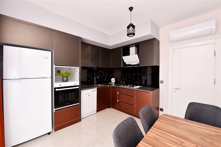 Spacious 3+1 apartment with separate kitchen