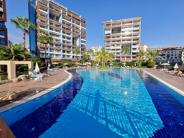 Spacious 3+1 apartment in Cikcilli