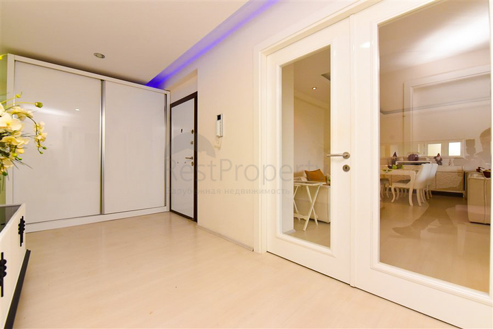 Spacious 3+1 apartment in Cikcilli