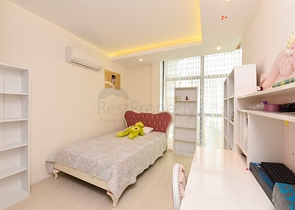 Spacious 3+1 apartment in Cikcilli