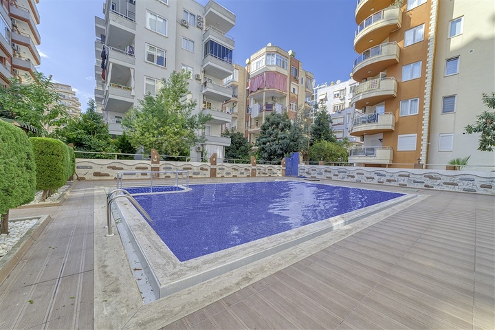 3+1 apartment in Mahmutlar district