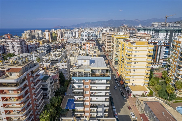 3+1 apartment in Mahmutlar district