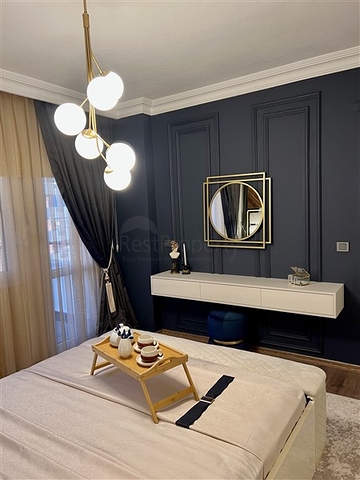 2+1 apartment in the center of Alanya with panoramic sea views